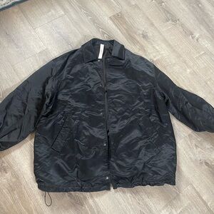 Lululemon women’s med coat like new